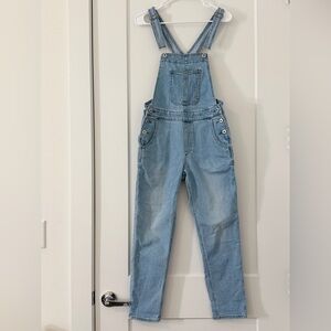 Light Wash Denim Overalls / Women’s Jeans Jumpsuit